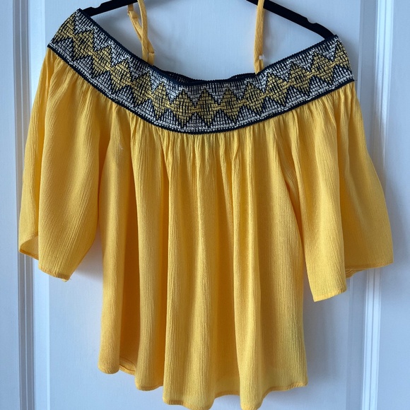 BCX Yellow Off-Shoulder Embroidered Boho Top - Picture 1 of 9